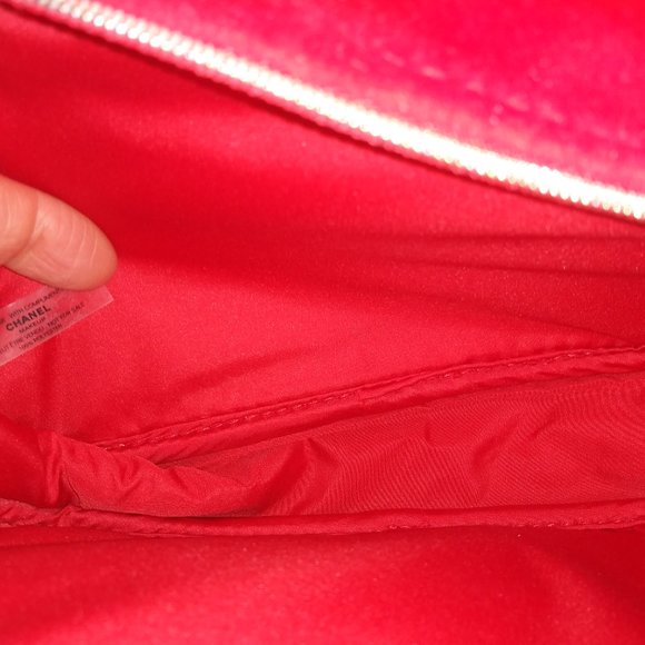Chanel Red Velvet Makeup Bag - Picture 5 of 6